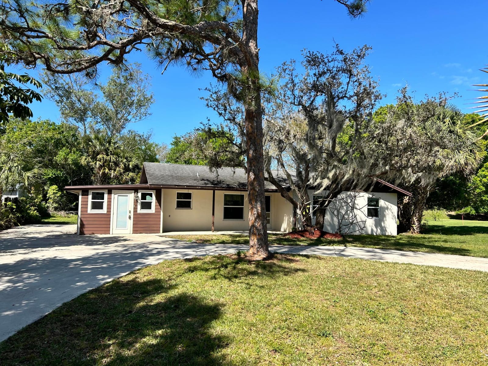 1285 SW Alligator Street, Palm City, FL 34990