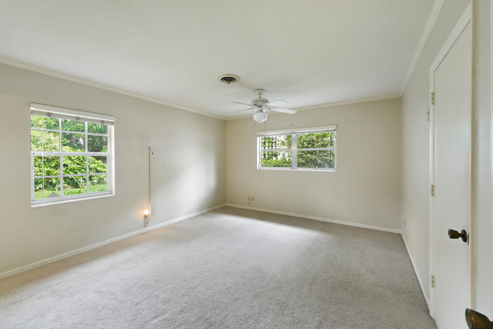 324 River Drive — photo 11