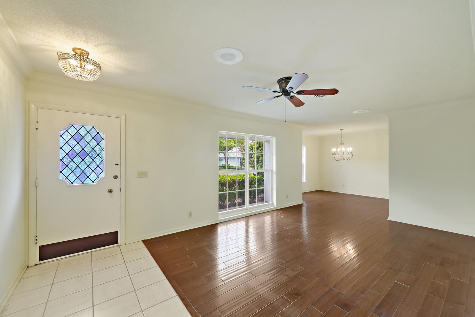 324 River Drive — photo 5