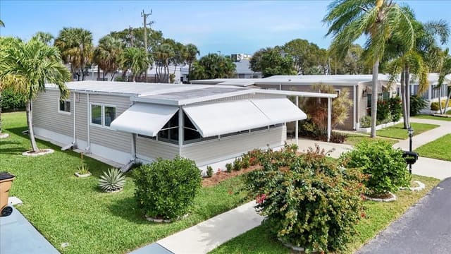 129 NW 53rd Place, Deerfield Beach, FL 33064