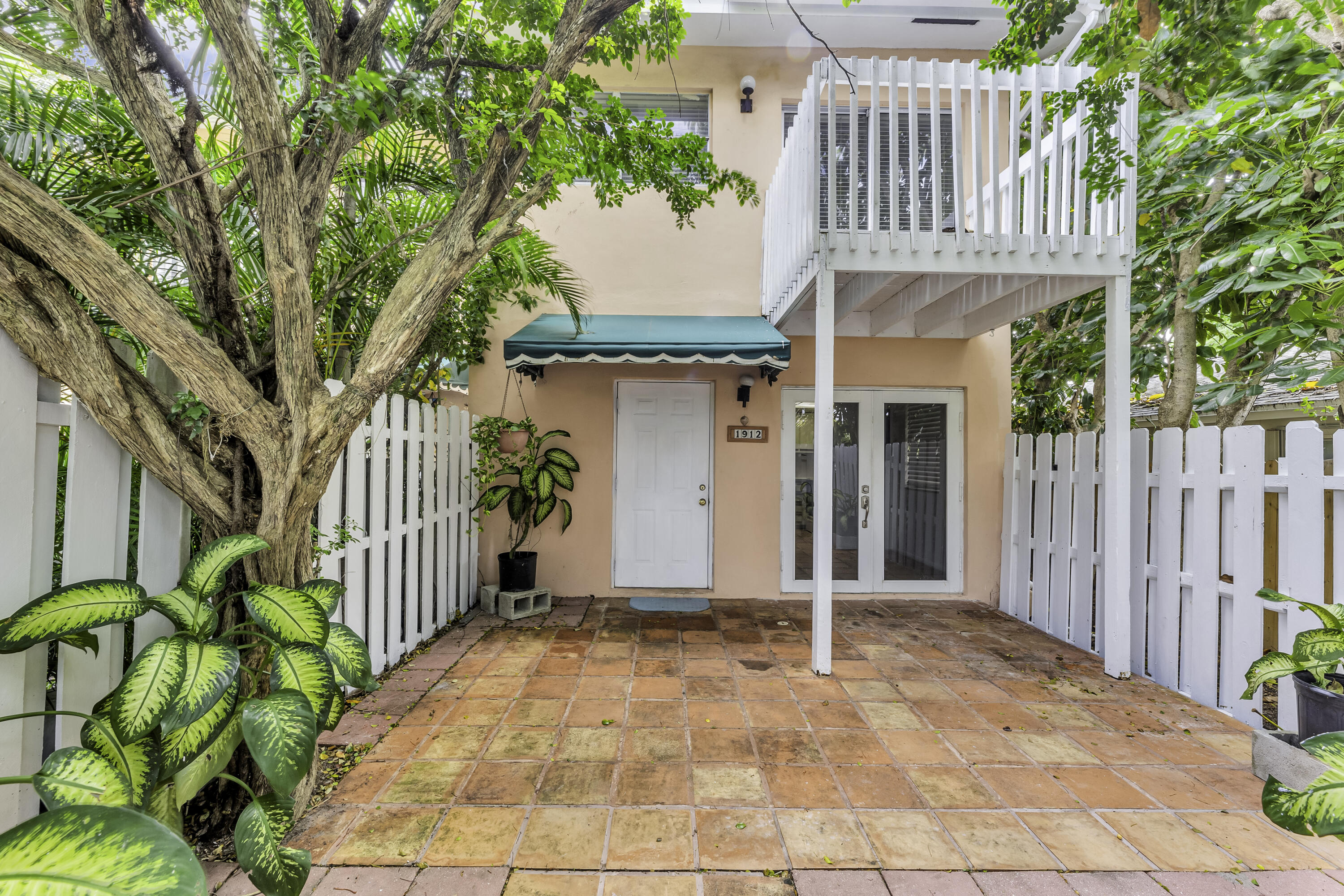 1912 NE 6th Street, Deerfield Beach, FL 33441, Deerfield Beach