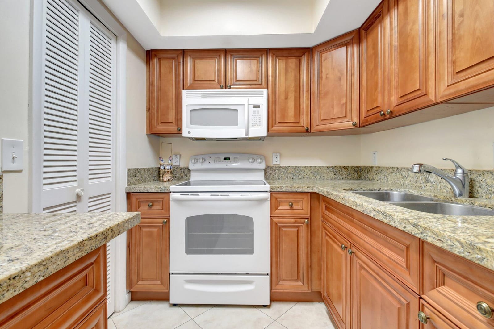 5505 N. Ocean Boulevard 13-105, Ocean Ridge, FL 33435 photo 15