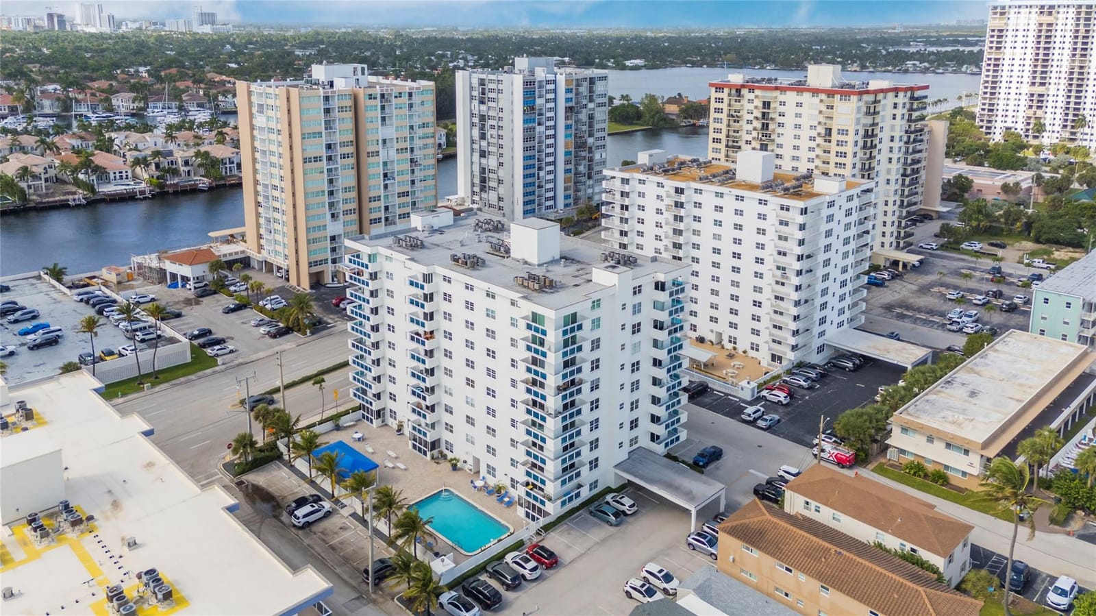 1701 S Ocean Drive 604, Hollywood, FL 33019 photo 2