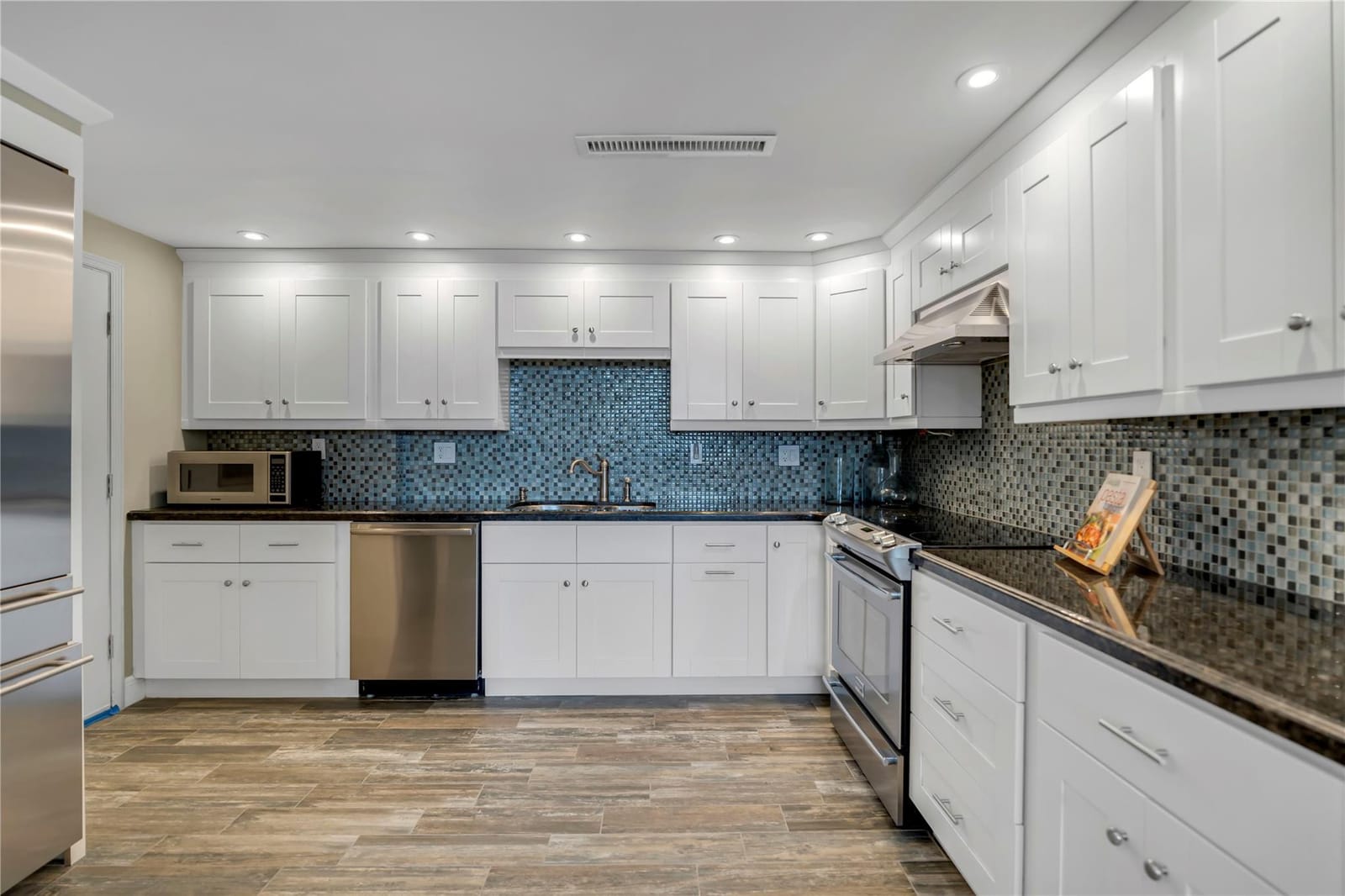1701 S Ocean Drive 604, Hollywood, FL 33019 photo 5