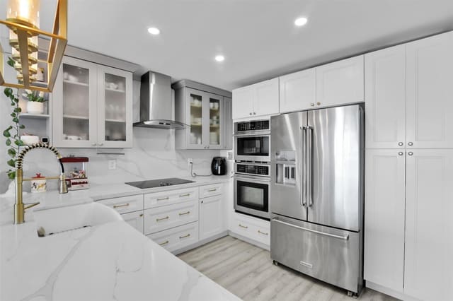 3015 N Ocean Boulevard 6E, sold in Berkley South, Fort Lauderdale, FL