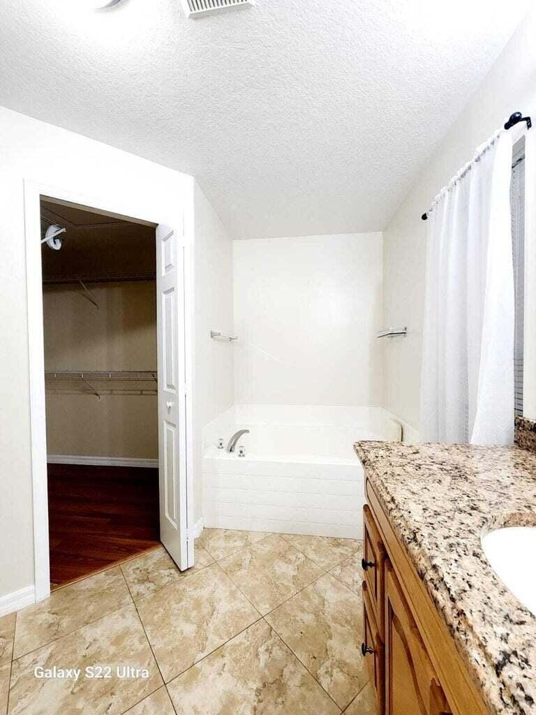 815 Greenleaf Circle, Vero Beach, FL 32960 photo 15