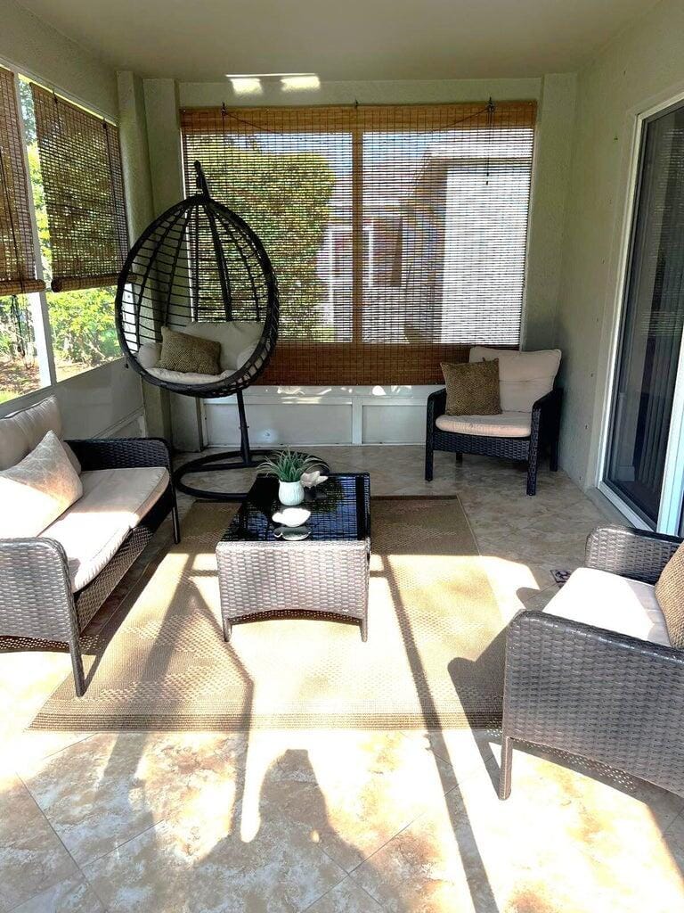 815 Greenleaf Circle — photo 5