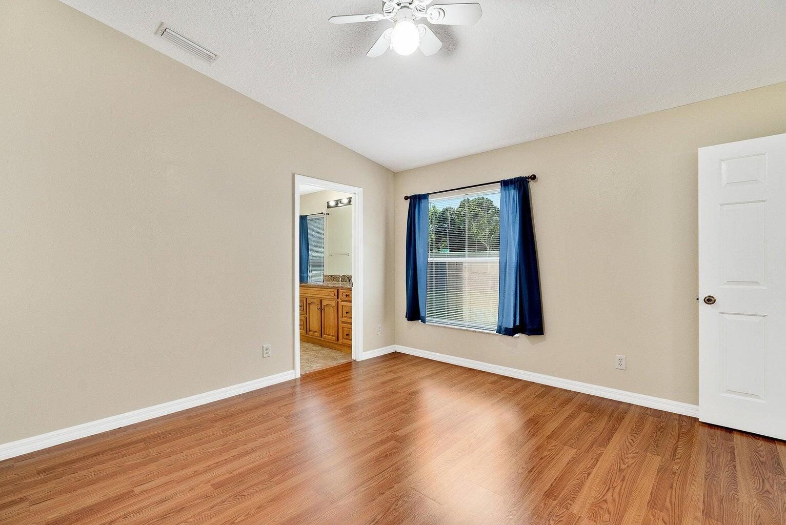 815 Greenleaf Circle — photo 9