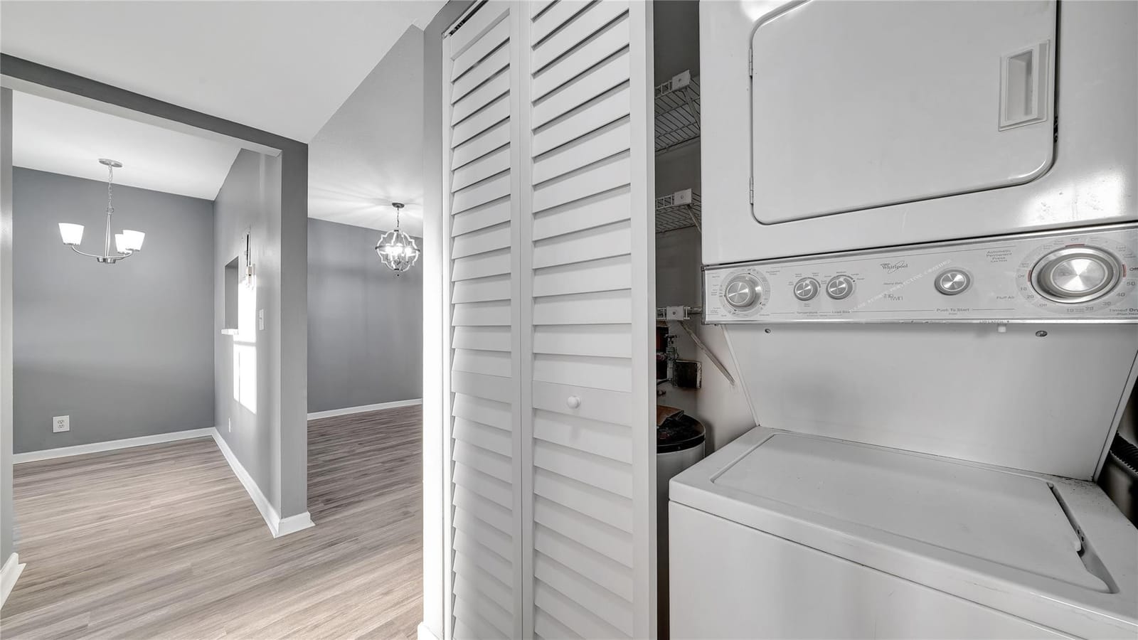 10433 Sunrise Lakes Boulevard 409, Sunrise, FL 33322 photo 14
