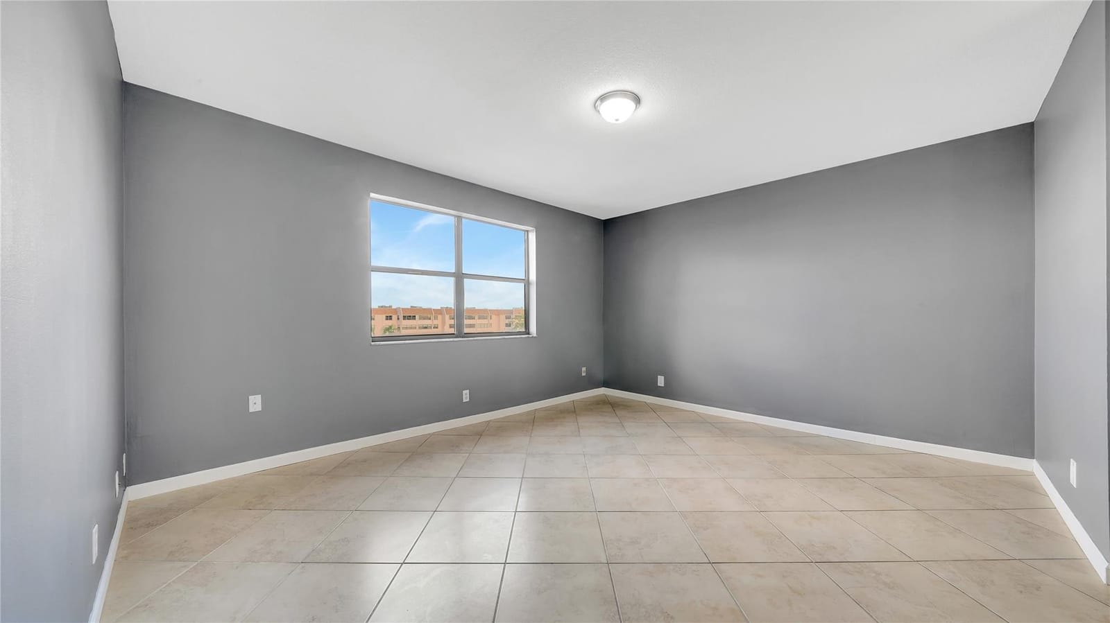 10433 Sunrise Lakes Boulevard 409, Sunrise, FL 33322 photo 29