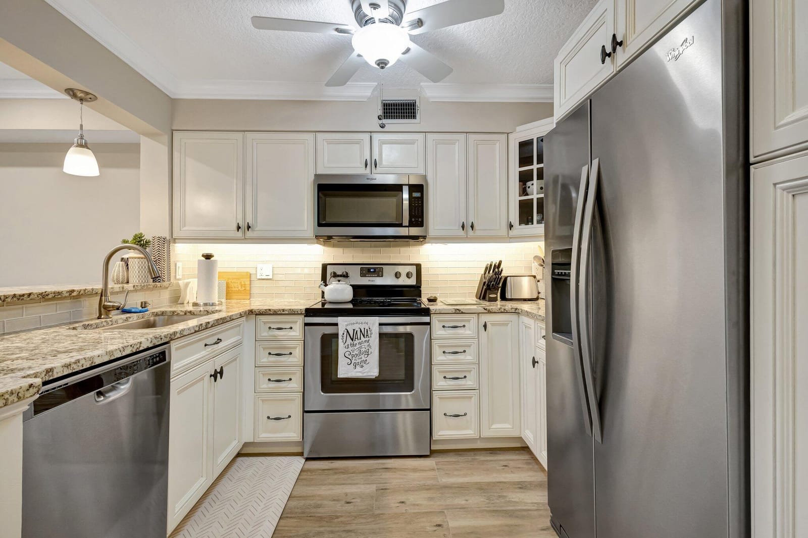 13811 Oneida Drive H1, Delray Beach, FL 33446 photo 8