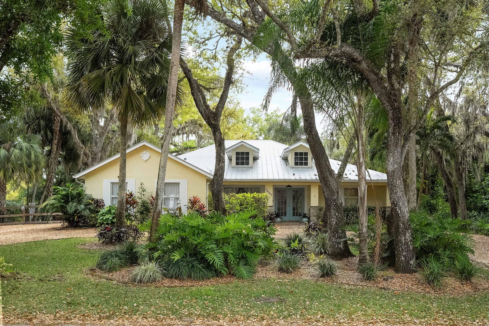3600 Wilderness Drive E, Fort Pierce, FL 34982