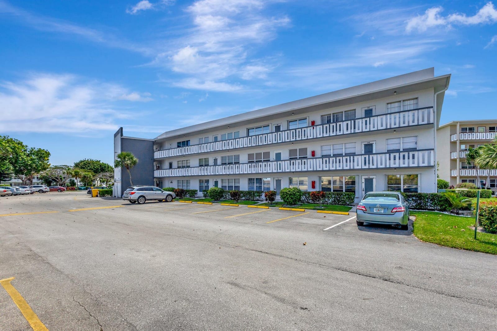 212 Wellington F, West Palm Beach, FL 33417