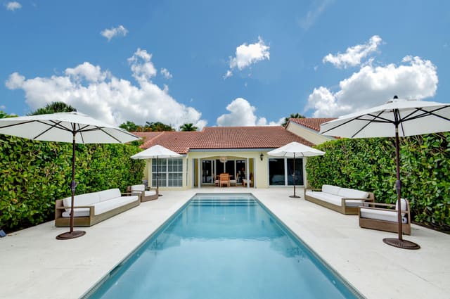 2521 Vista Del Prado Drive, sold in Las Casitas 3, Wellington, FL