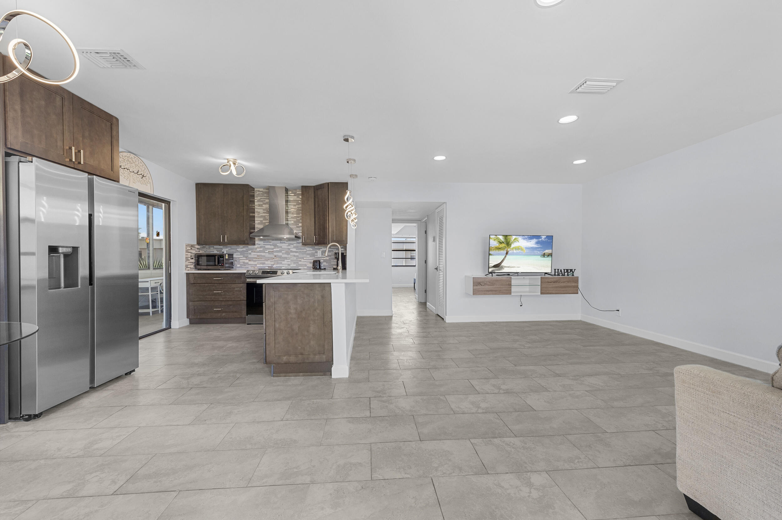 234 Capri E, Delray Beach, FL 33484 photo 2