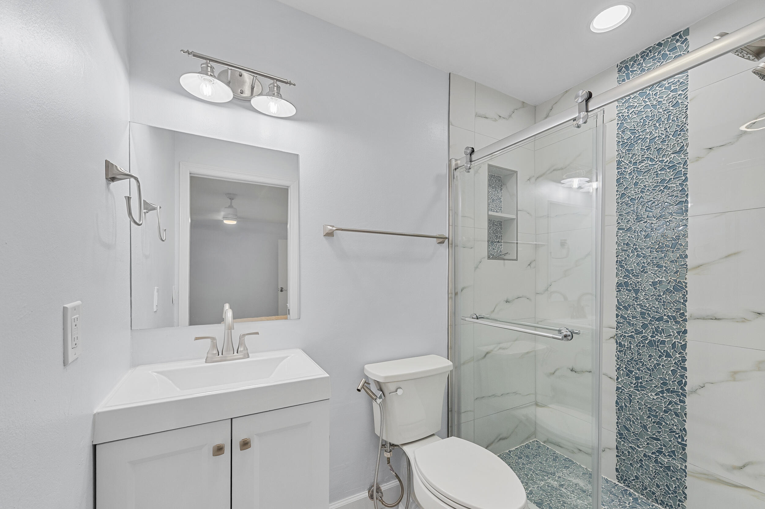 234 Capri E, Delray Beach, FL 33484 photo 17