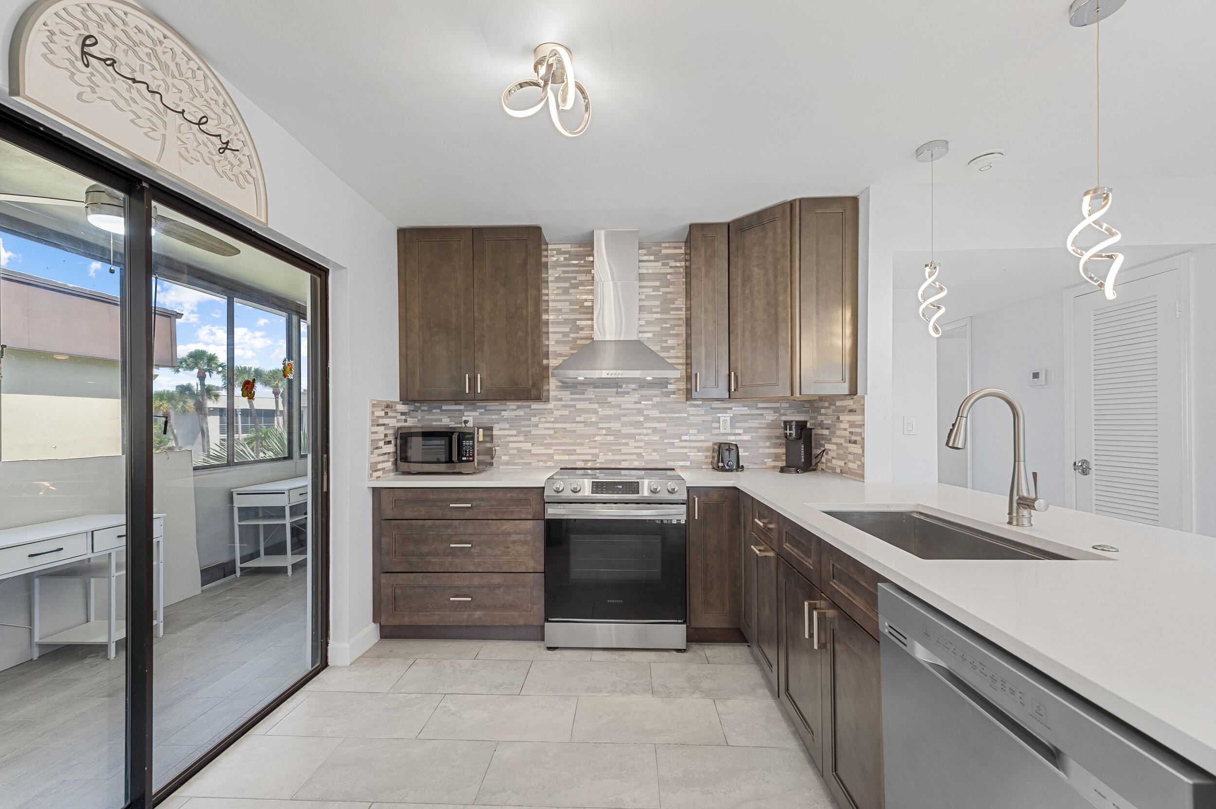 234 Capri E, Delray Beach, FL 33484 photo 7