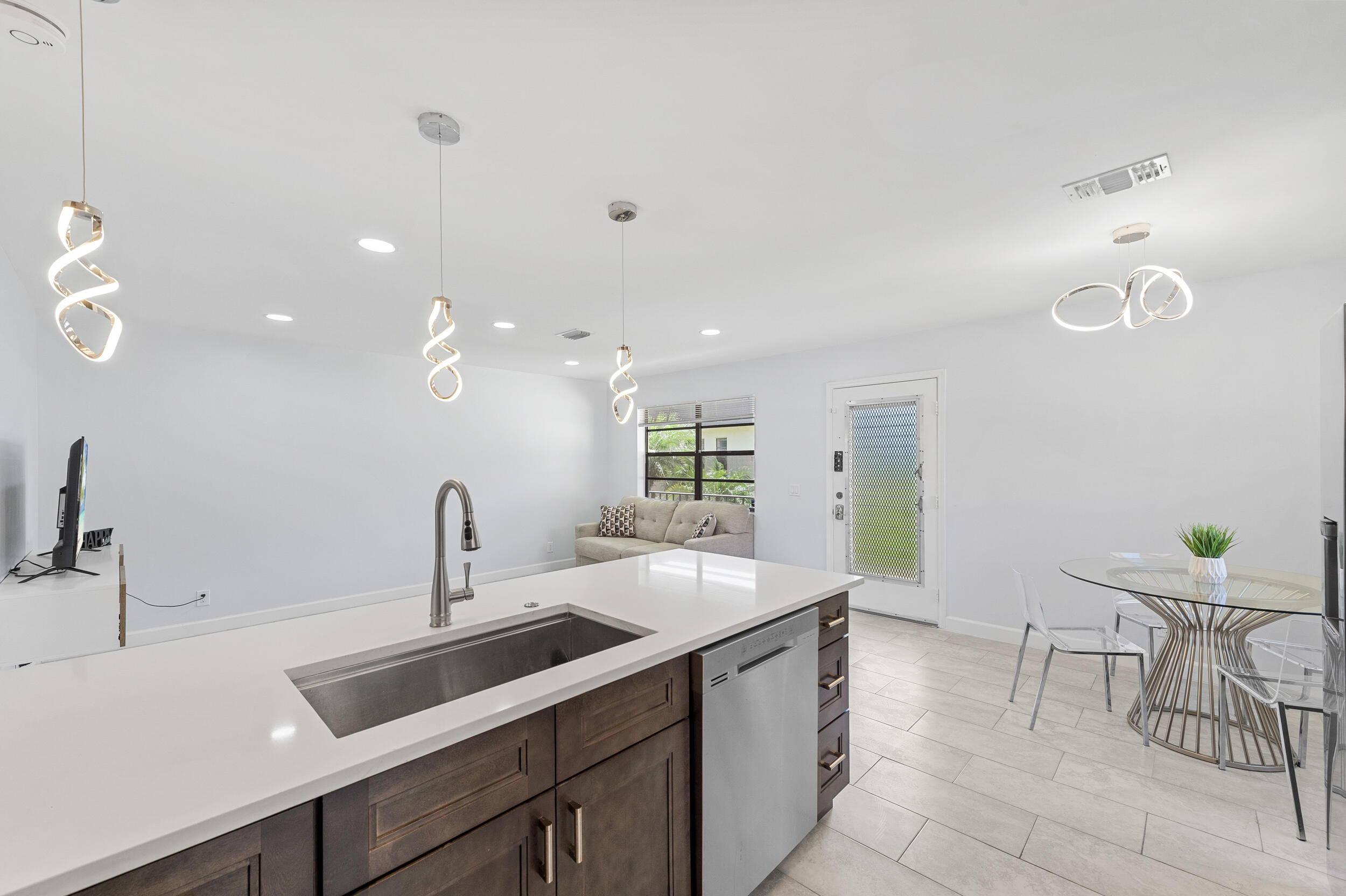 234 Capri E, Delray Beach, FL 33484 photo 8