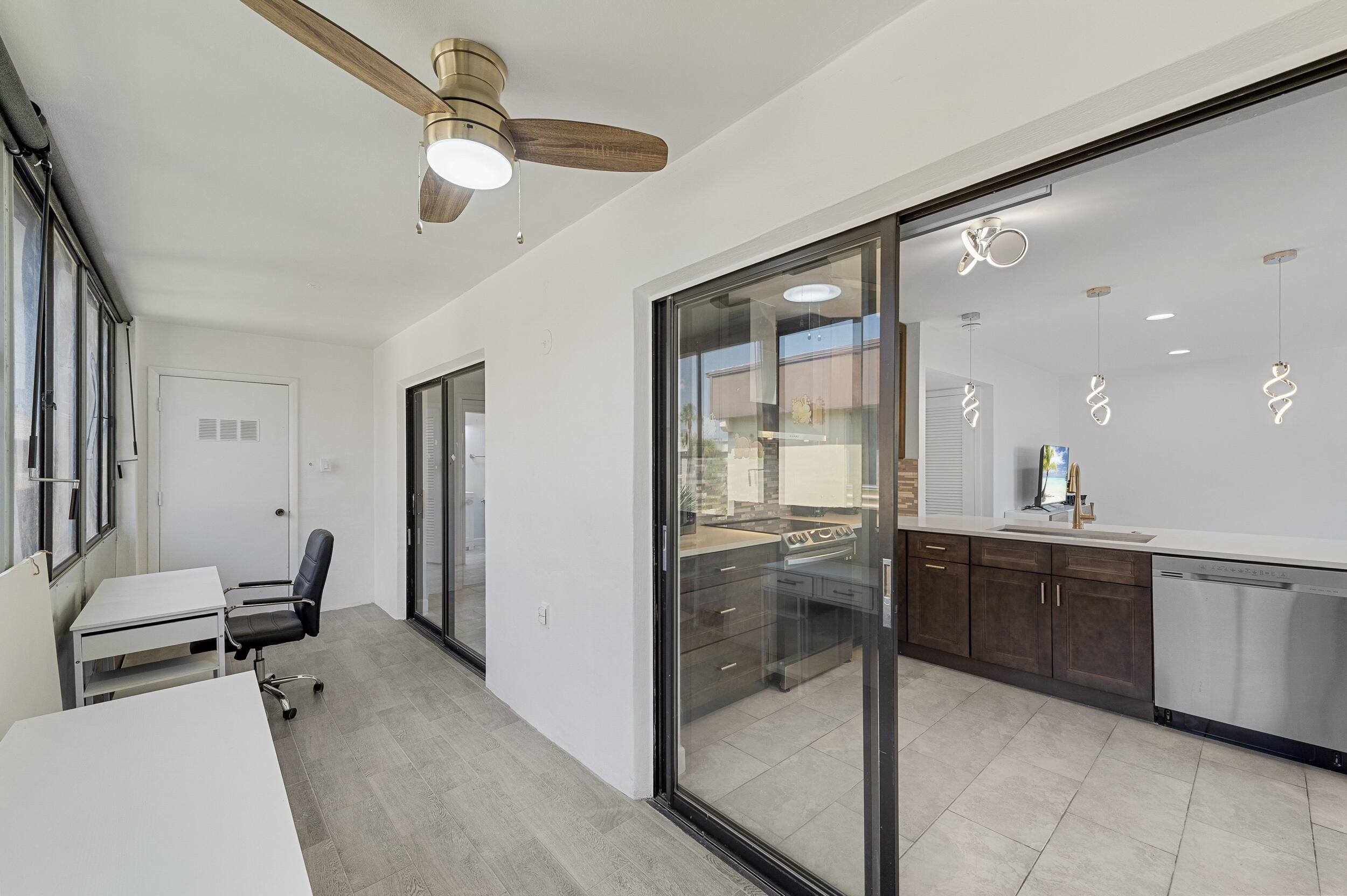 234 Capri E, Delray Beach, FL 33484 photo 10