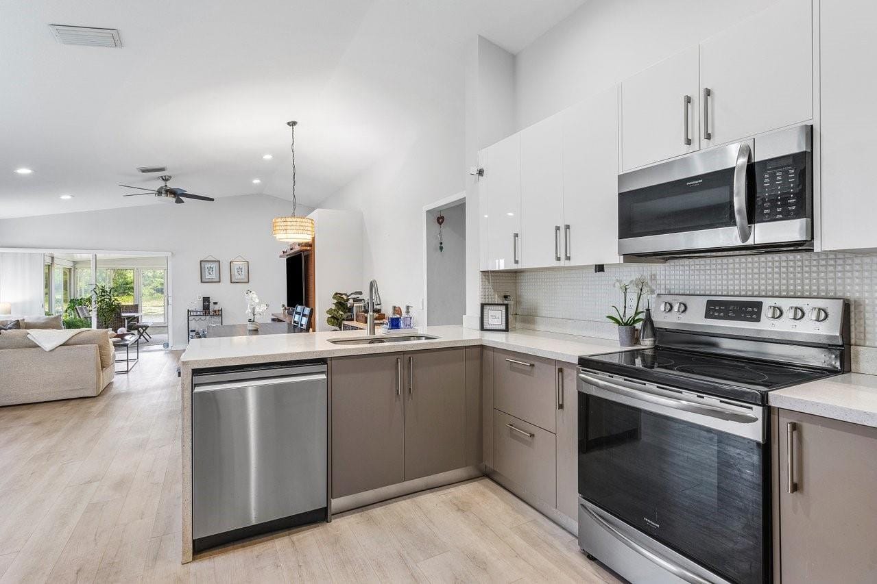 1665 Salerno Circle — photo 8