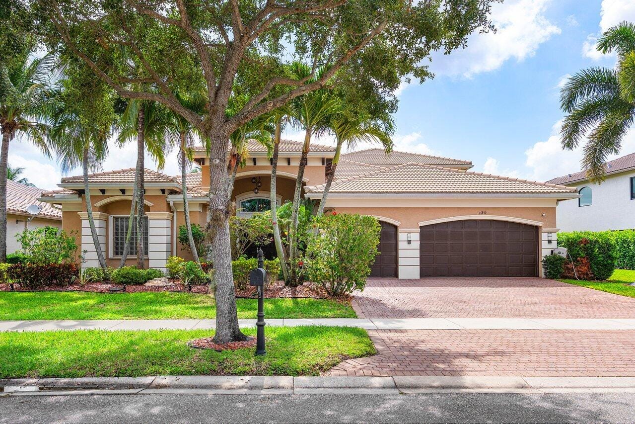 11830 Windmill Lake Drive — photo 3