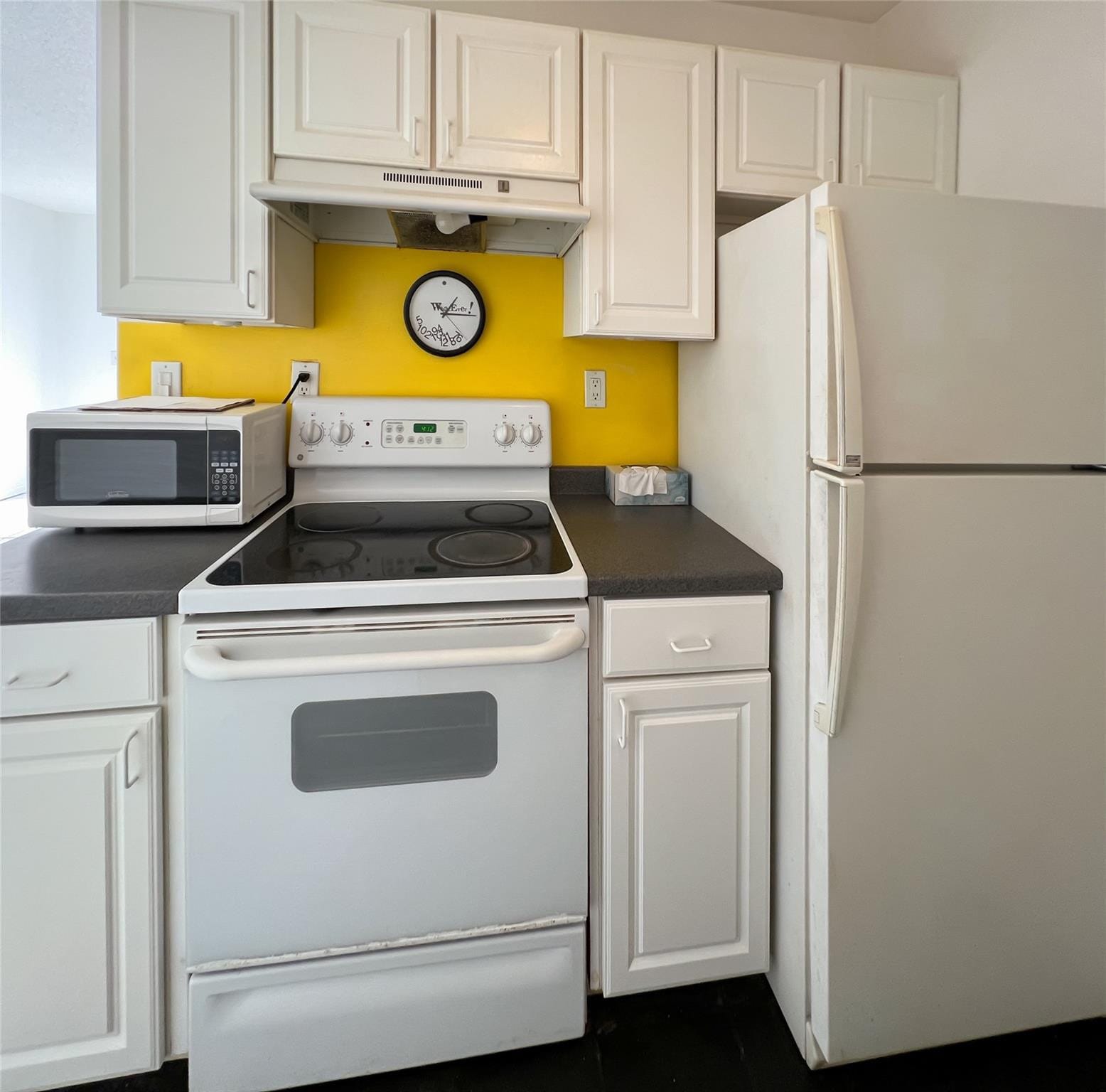4035 Cambridge B 4035 — photo 7