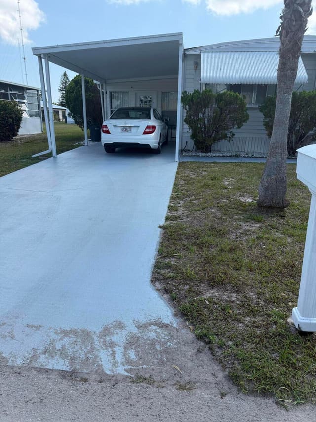 14 SE Hidalgo Lane, Port St. Lucie, FL 34952