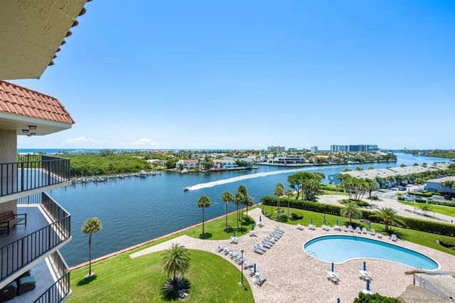 899 Jeffery Street 703, sold in Porta Bella, Boca Raton, FL