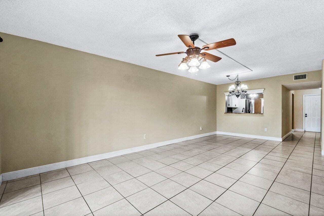 7891 Willow Spring Drive 1013, Lake Worth, FL 33467 photo 3