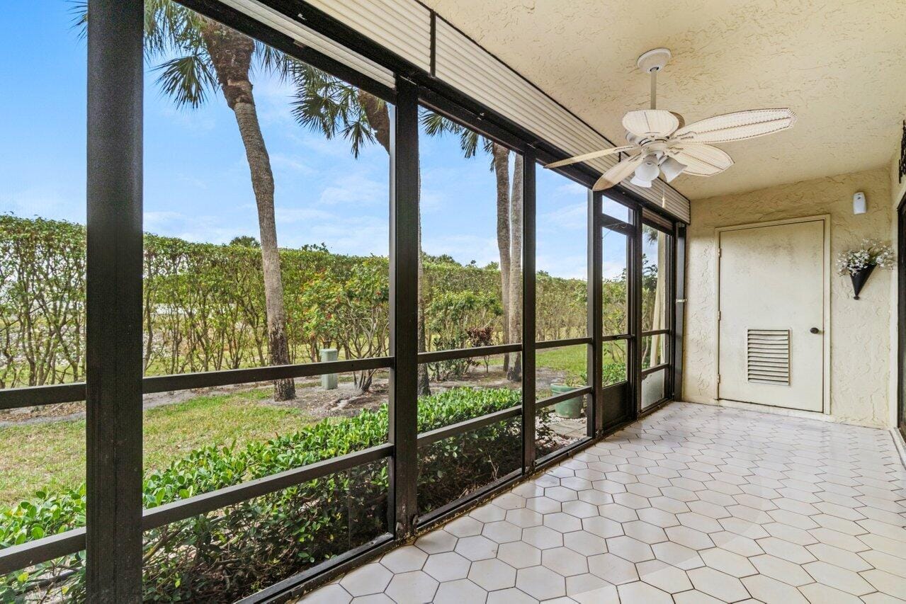7891 Willow Spring Drive 1013, Lake Worth, FL 33467 photo 22