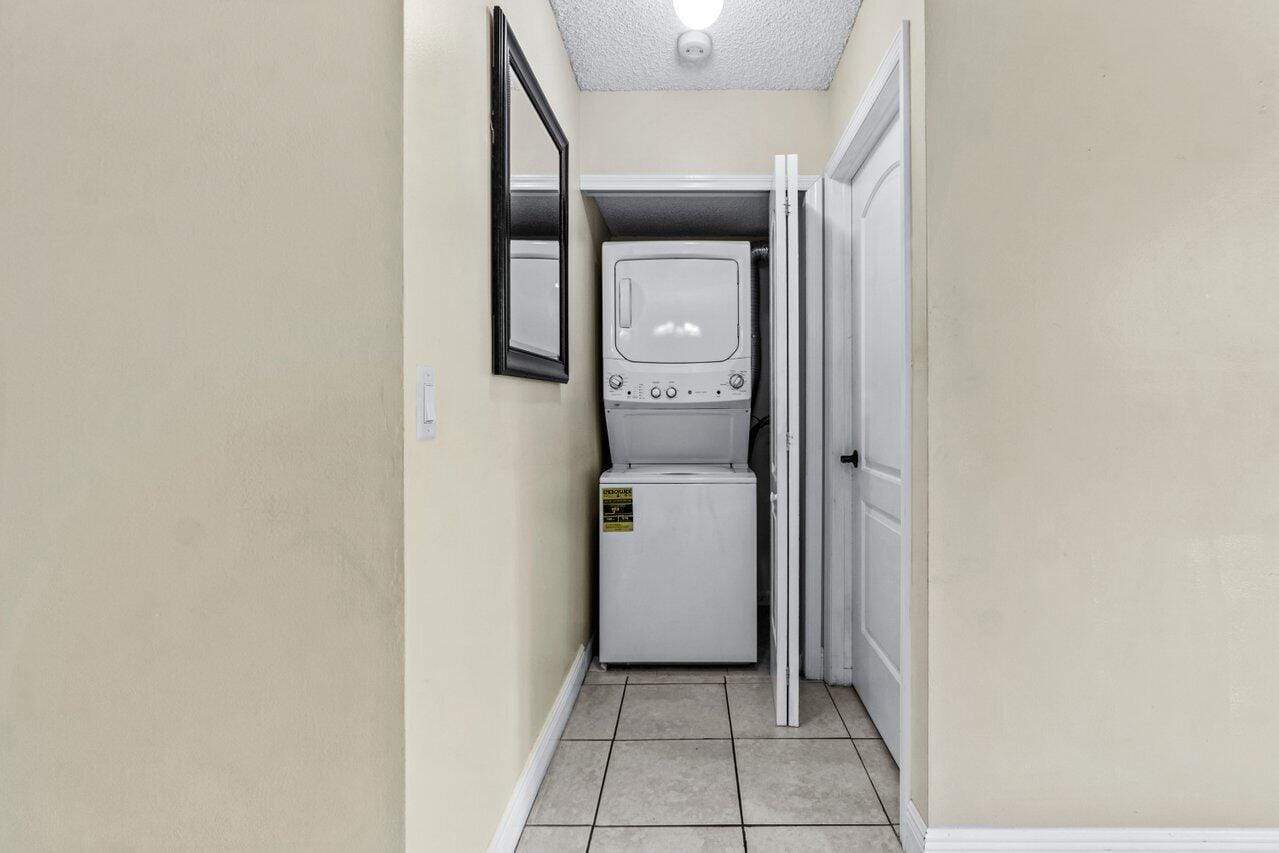 7891 Willow Spring Drive 1013, Lake Worth, FL 33467 photo 5