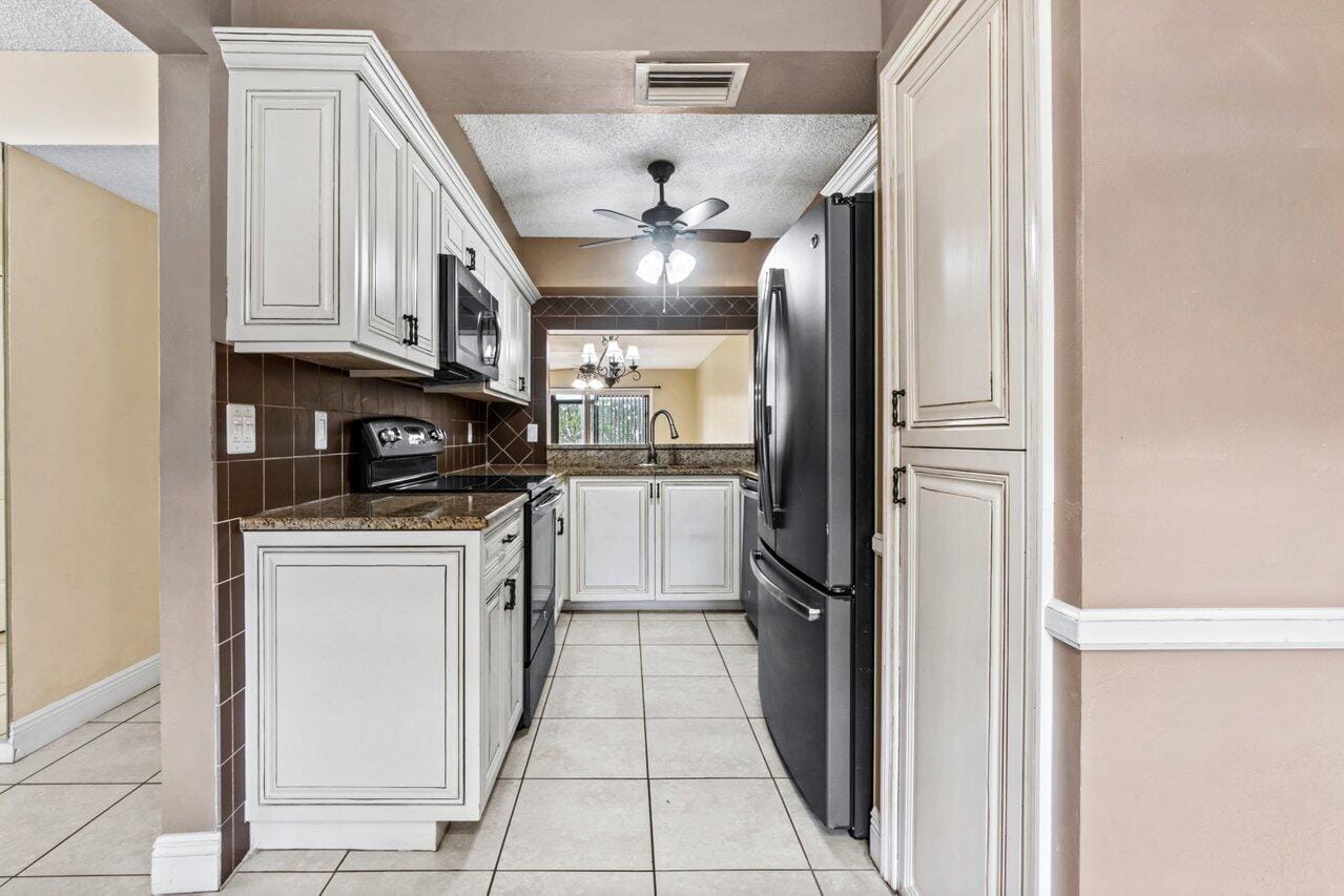 7891 Willow Spring Drive 1013, Lake Worth, FL 33467 photo 7
