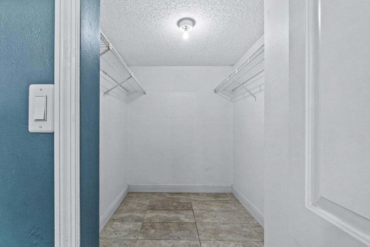 7891 Willow Spring Drive 1013, Lake Worth, FL 33467 photo 10