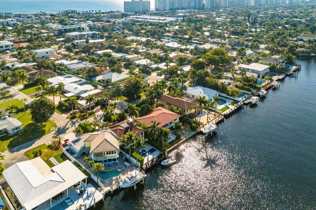 4313 W Tradewinds Avenue 1-2, sold in Silver Shores, Lauderdale By The Sea, FL