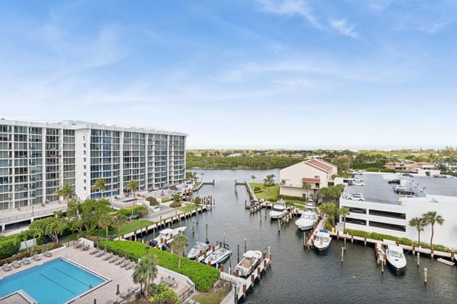 4748 S Ocean Boulevard 802, sold in Dalton Place Condo, Highland Beach, FL