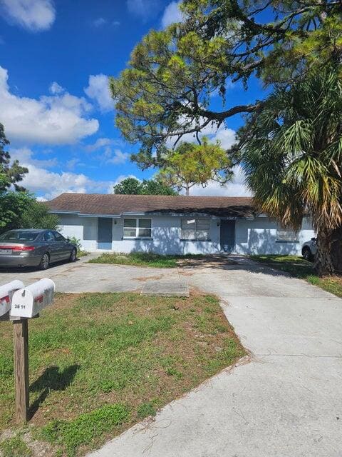 2691 Niagara Avenue, Fort Pierce, FL 34946