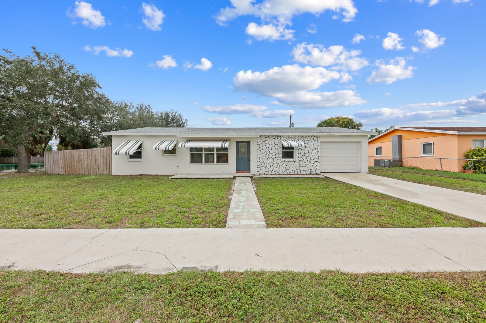 1400 13th Street, West Palm Beach, FL 33401