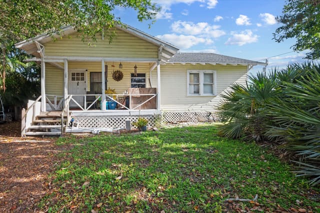 1566 NW 9th Avenue, Stuart, FL 34994