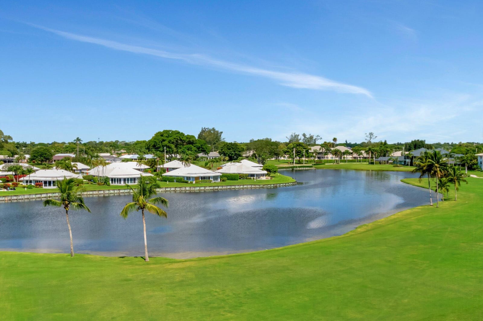 300 John F Kennedy Drive Ph5, Atlantis, FL 33462