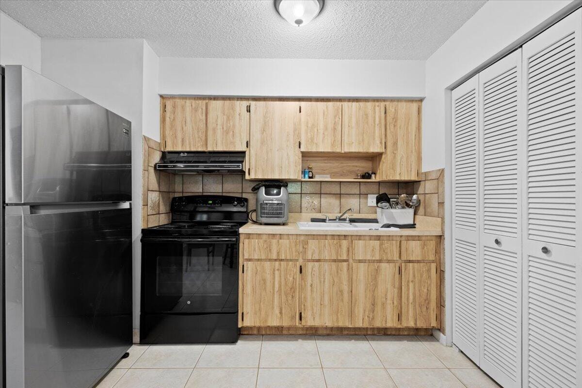 13704 58th Court N, The Acreage, FL 33411 photo 23
