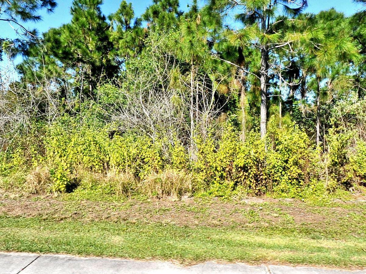 1357 SW Becker Road, Port St. Lucie, FL 34953