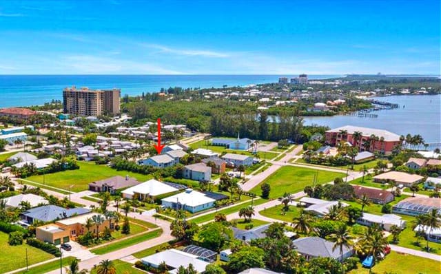 643 Beachcomber Lane, sold in Ocean View Subdivision Replat Holley & Morgan, Fort Pierce, FL