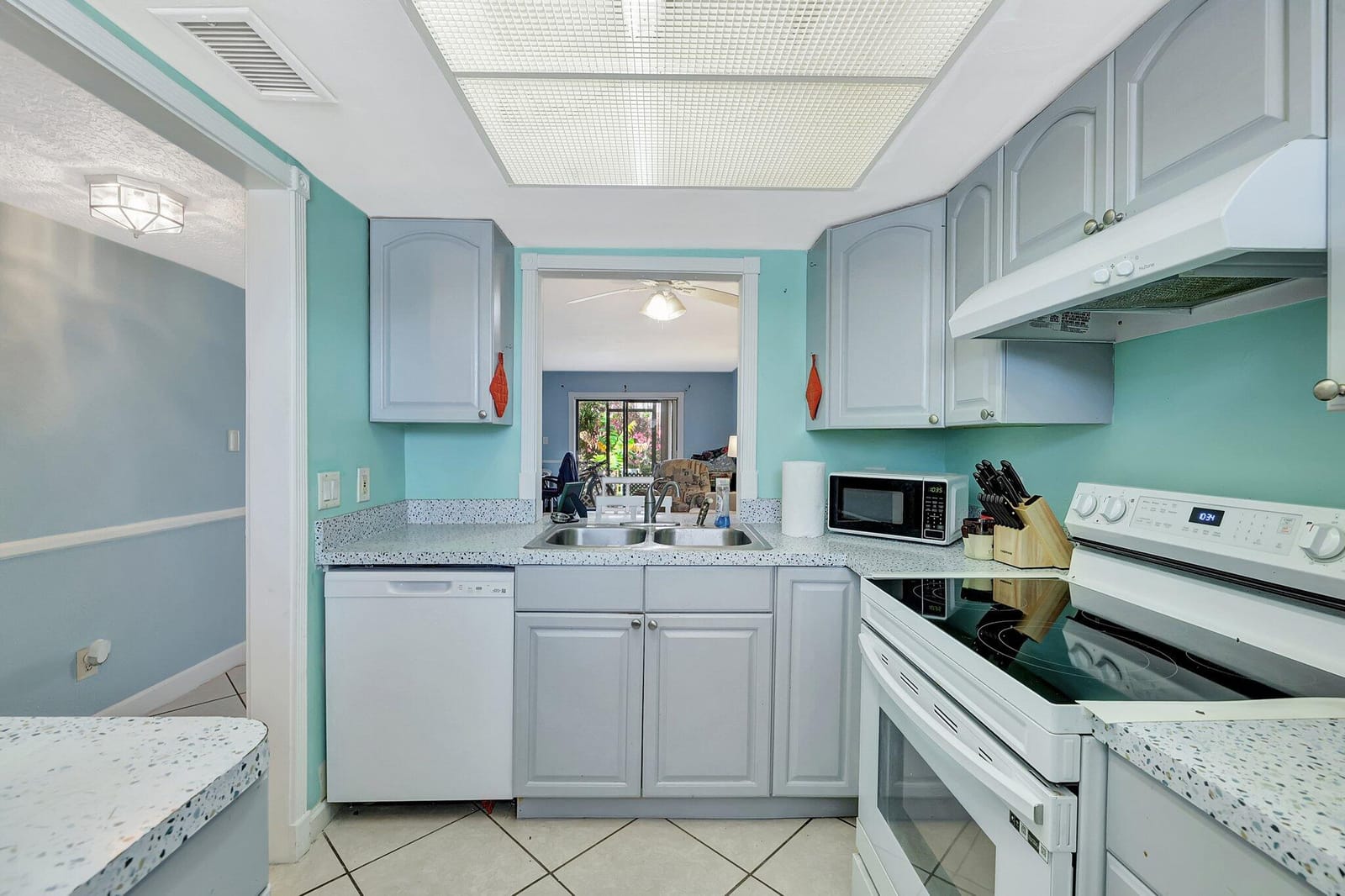 643 Beachcomber Lane, Fort Pierce, FL 34949 photo 10