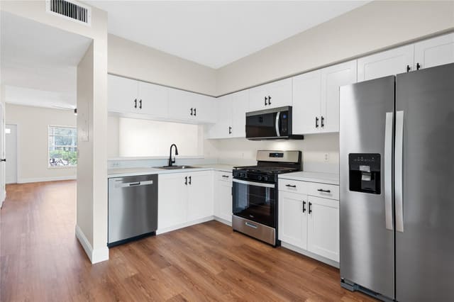11000 Light House Court 11000, sold in Sanibel, Tamarac, FL