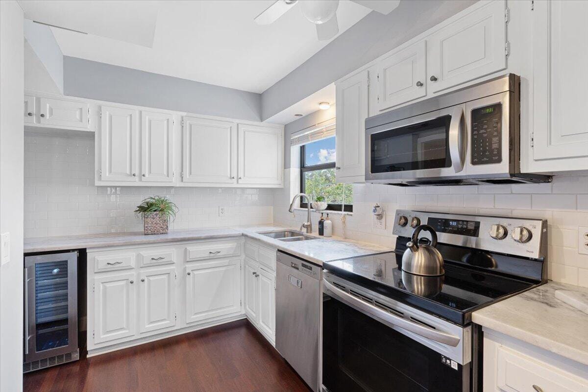 3901 SE Saint Lucie Boulevard D-31, Stuart, FL 34997 photo 16