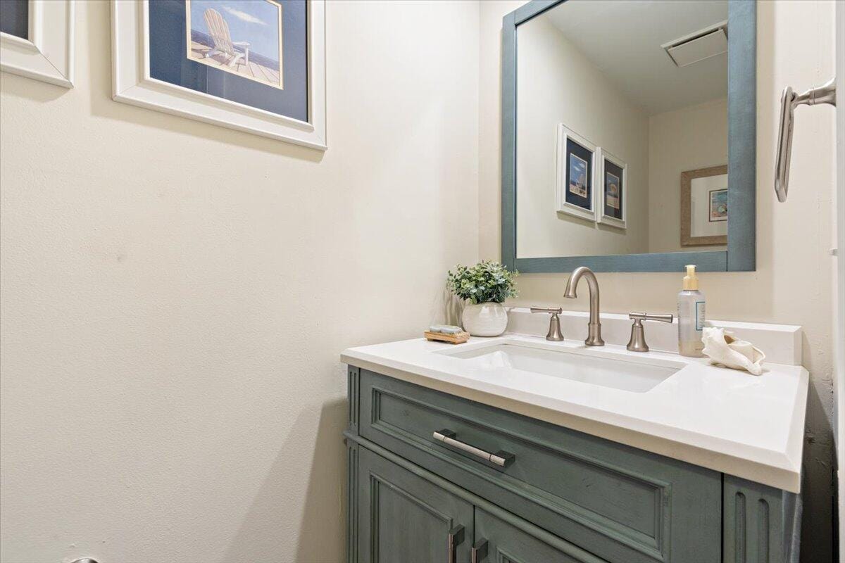 3901 SE Saint Lucie Boulevard D-31, Stuart, FL 34997 photo 25