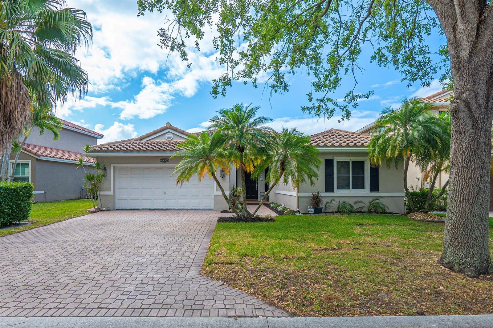 5350 NW 49th Street — photo 2
