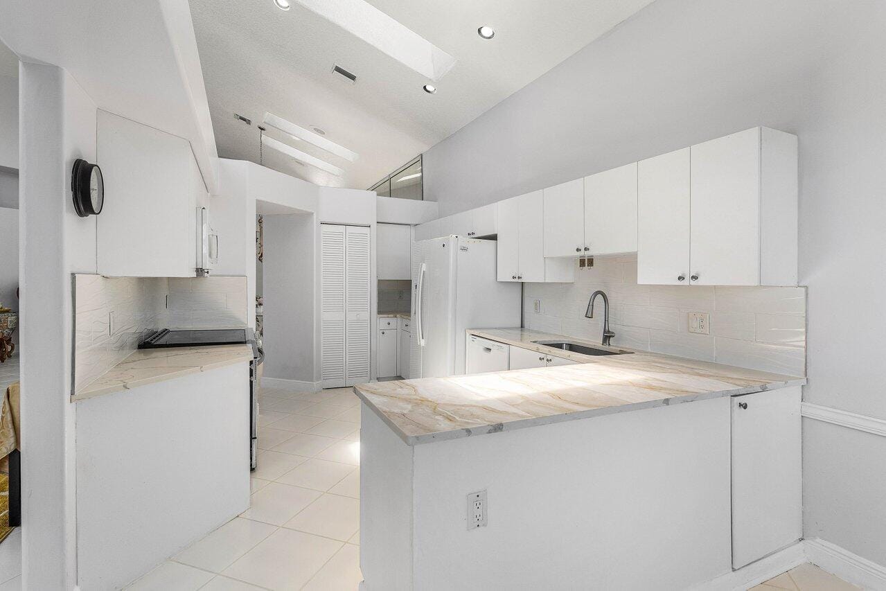 6301 Evian Place — photo 11