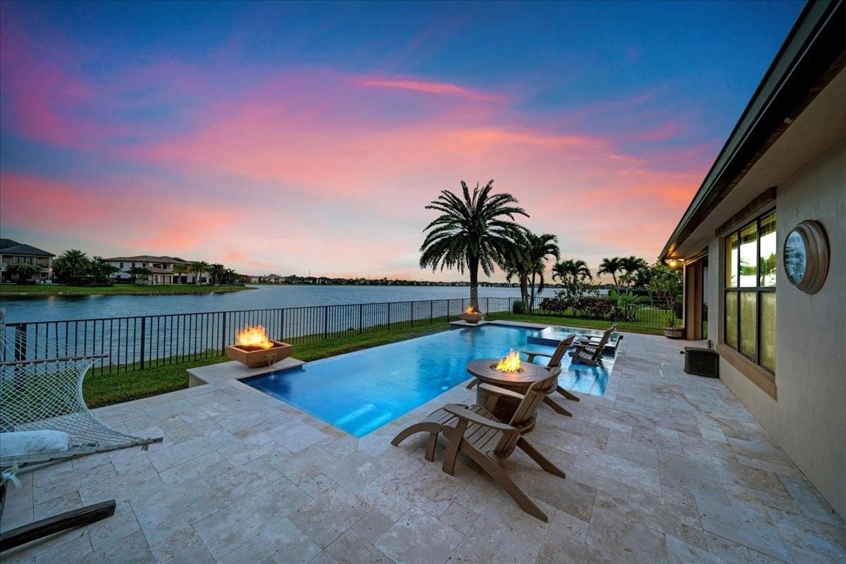 8890 Carrington Avenue, Parkland, FL 33076