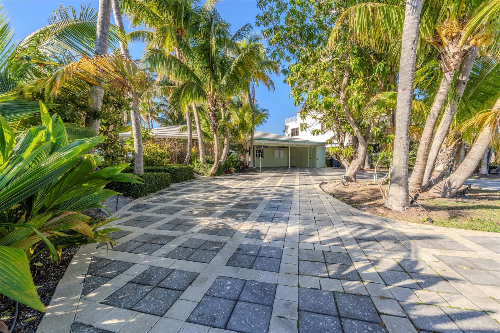 2608 Inlet Drive, Fort Lauderdale, FL 33316 photo 17